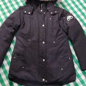 Down jacket with fur hood